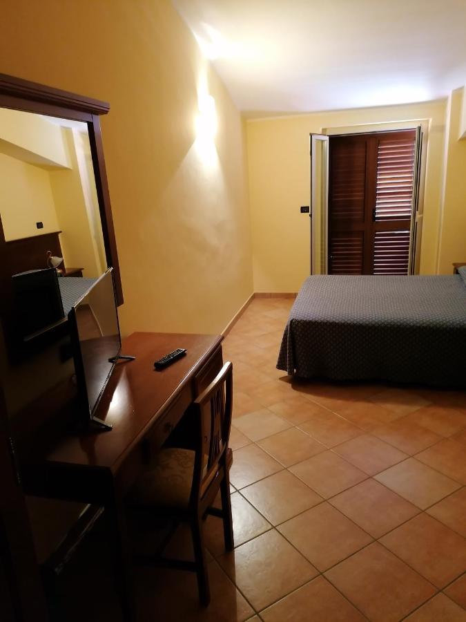 La Nuova Locanda Orsomarso Exteriör bild